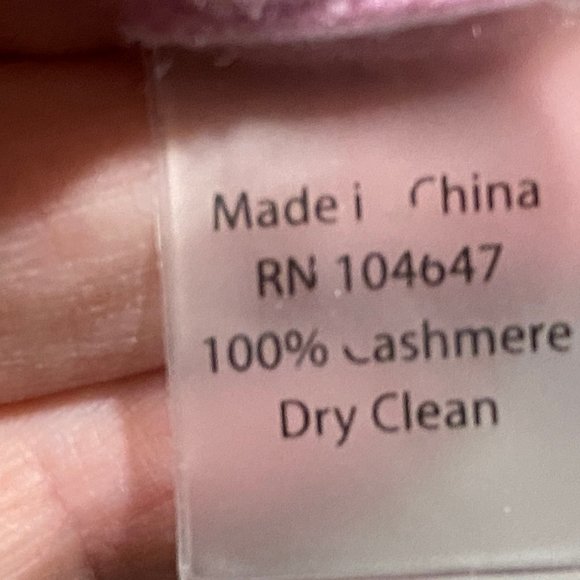 (3) Kinross Cashmere New Woman Quite Luxury Minimalist Cashmere Crewneck… - Picture 4 of 4